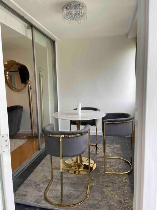 Cozy Penthouse Atlanta,Ga Apartment Luaran gambar